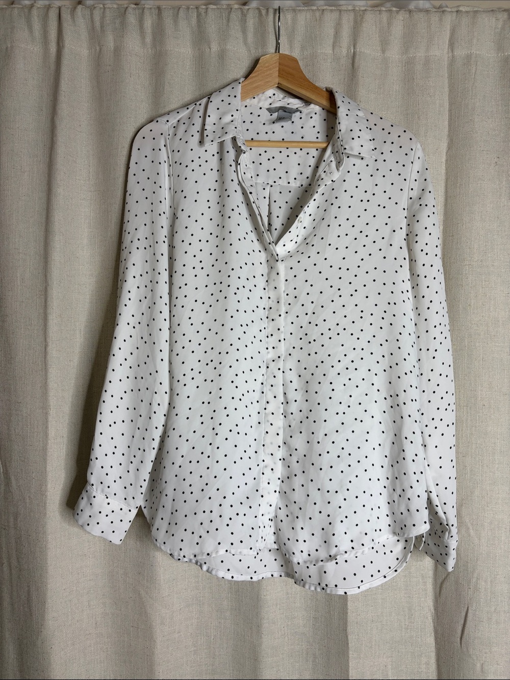H&M White Button-Down Shirt with Black Polka Dots